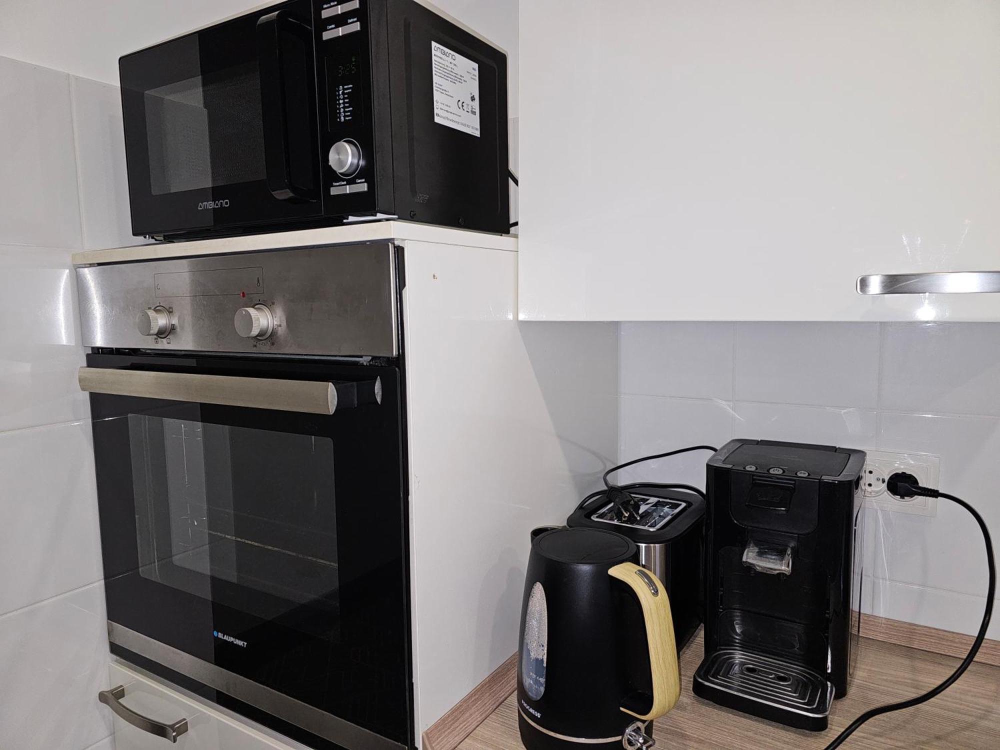 Warburg, Fewo "Sweet Home" 2,5 Zi- Eg-Separater Eingang - Parkplatz - Terasse- Komfortabel,Renoviert Exterior foto