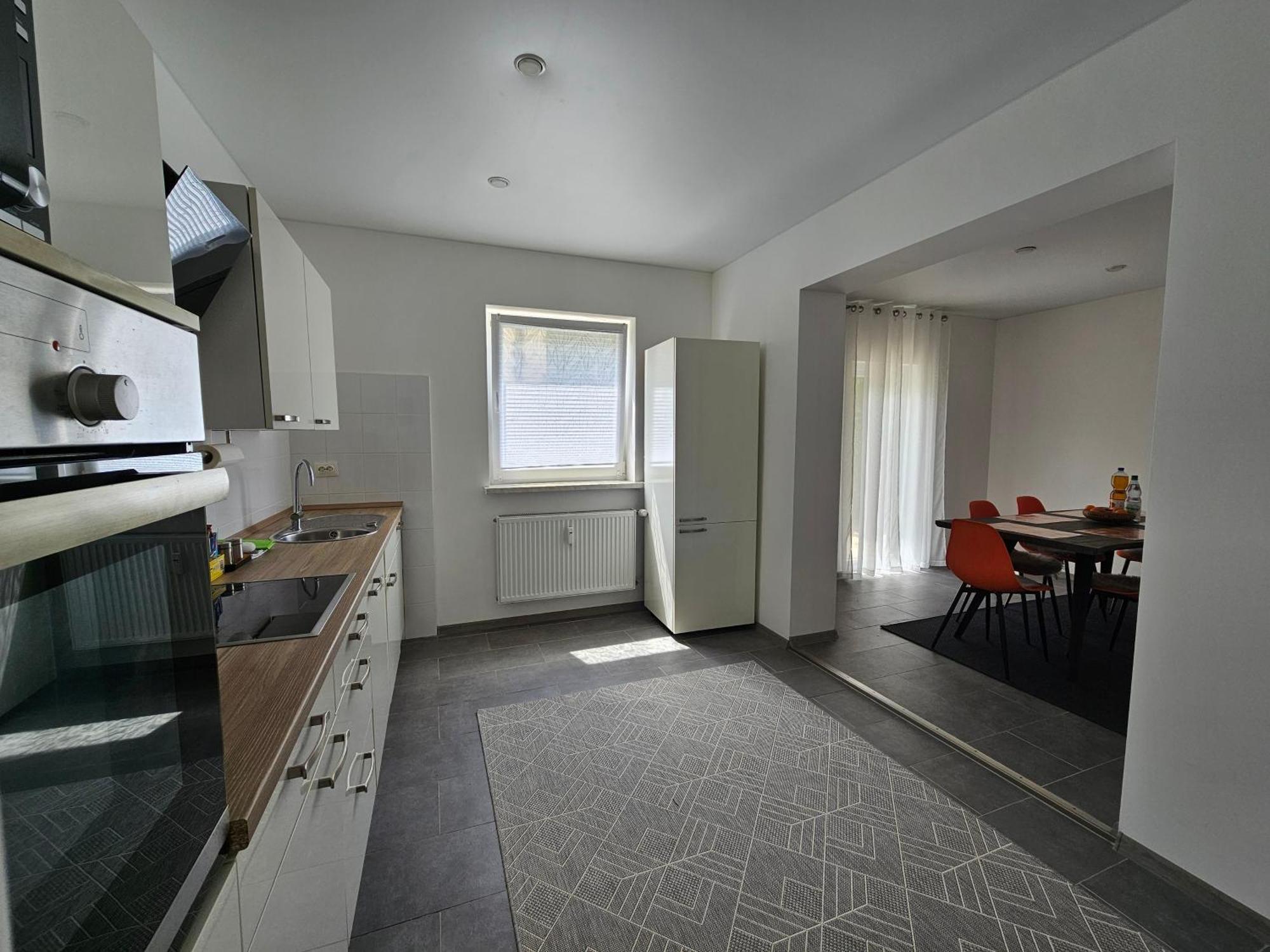 Warburg, Fewo "Sweet Home" 2,5 Zi- Eg-Separater Eingang - Parkplatz - Terasse- Komfortabel,Renoviert Exterior foto