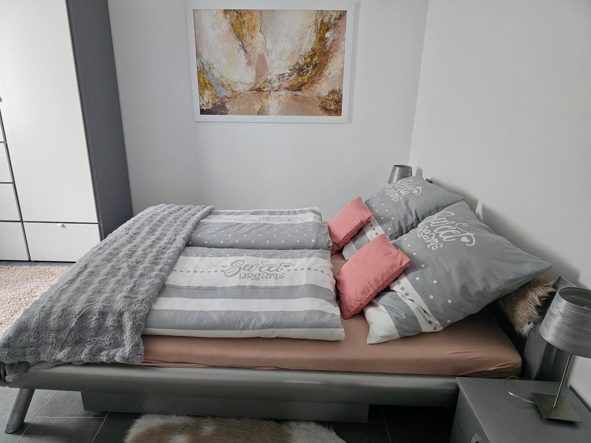 Warburg, Fewo "Sweet Home" 2,5 Zi- Eg-Separater Eingang - Parkplatz - Terasse- Komfortabel,Renoviert Exterior foto